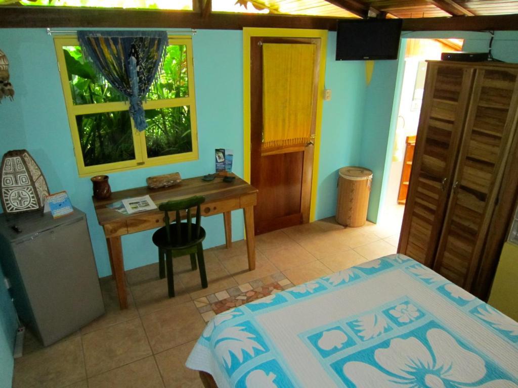 Physis Caribbean Bed & Breakfast Puerto Viejo de Talamanca ห้อง รูปภาพ